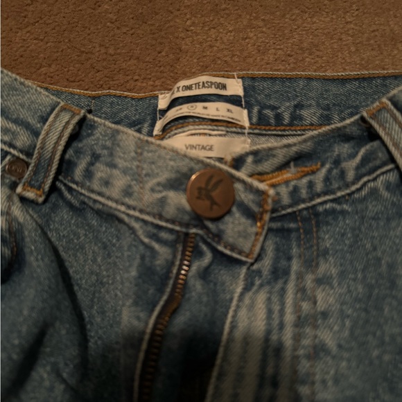 ONE TEASPOON Jean Shorts - Picture 4 of 5